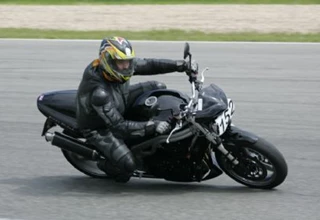 Triumph Speed Triple 955i Triumph Speed Triple 955i
