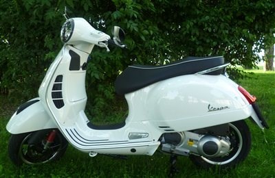 Umgebautes Motorrad Vespa GTS 300 i.e. Super von Braumandl-Zweirad - Bild 2 Umgebautes Motorrad Vespa GTS 300 i.e. Super von Braumandl-Zweirad - Bild 2