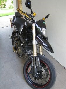 Umgebautes Motorrad Ducati Hypermotard 1100 S von fach - Bild 2 Umgebautes Motorrad Ducati Hypermotard 1100 S von fach - Bild 2