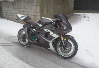 Yamaha R1