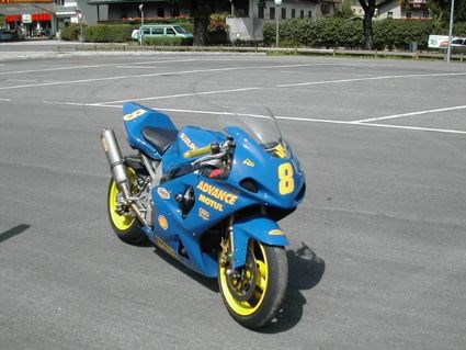 Umgebautes Motorrad Suzuki GSX-R 1000 von Samtex - Bild 3 Umgebautes Motorrad Suzuki GSX-R 1000 von Samtex - Bild 3