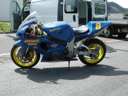 Umgebautes Motorrad Suzuki GSX-R 1000 von Samtex - Bild 7 Umgebautes Motorrad Suzuki GSX-R 1000 von Samtex - Bild 7