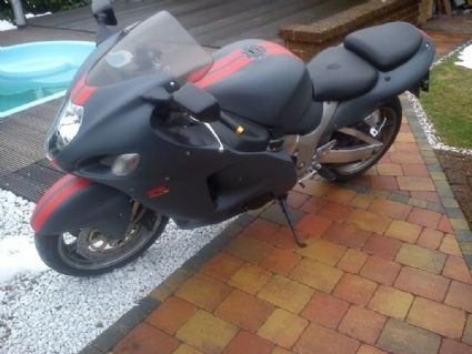Umgebautes Motorrad Suzuki Hayabusa von monstergabi - Bild 2 Umgebautes Motorrad Suzuki Hayabusa von monstergabi - Bild 2