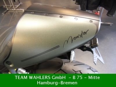 Umgebautes Motorrad Ducati Monster 1100 Evo von Team Wahlers GmbH - Bild 5 Umgebautes Motorrad Ducati Monster 1100 Evo von Team Wahlers GmbH - Bild 5