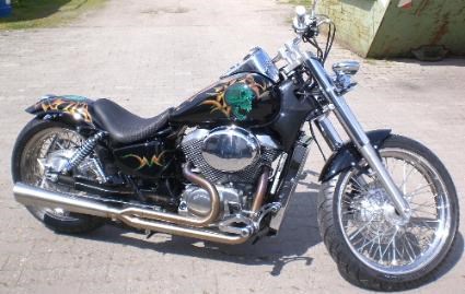 Umgebautes Motorrad Honda VT 750 Shadow von Auto-und Motorradhaus Bürstadt GmbH - Bild 1 Umgebautes Motorrad Honda VT 750 Shadow von Auto-und Motorradhaus Bürstadt GmbH - Bild 1