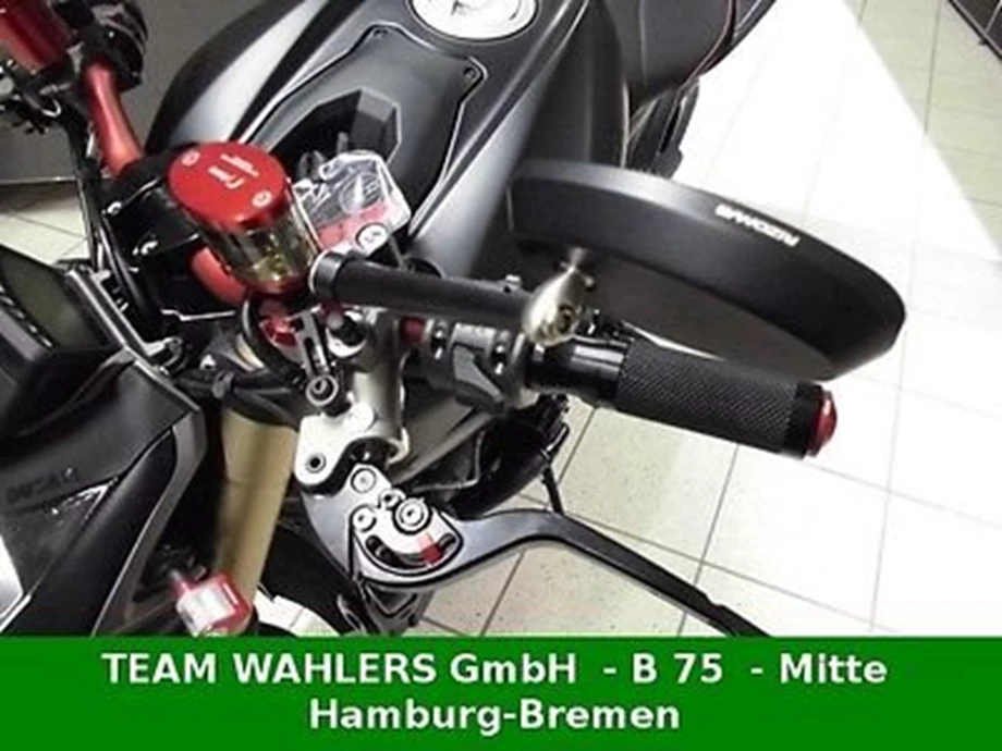 Umbgebautes Motorrad Ducati Streetfighter 848 Bild 4: Umbgebautes Motorrad Ducati Streetfighter 848