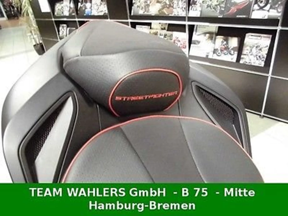 Umbgebautes Motorrad Ducati Streetfighter 848 Bild 7: Umbgebautes Motorrad Ducati Streetfighter 848