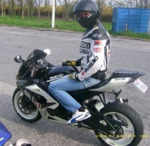 Umgebautes Motorrad Suzuki GSX-R 1000 von fant3r - Bild 6 Umgebautes Motorrad Suzuki GSX-R 1000 von fant3r - Bild 6