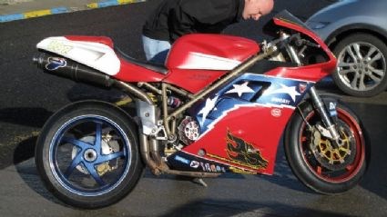 Umgebautes Motorrad Ducati 748 S von GhostmanI - Bild 10 Umgebautes Motorrad Ducati 748 S von GhostmanI - Bild 10