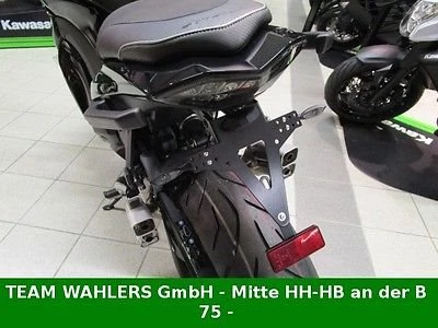 Umbgebautes Motorrad Kawasaki Z1000SX Bild 5: Umbgebautes Motorrad Kawasaki Z1000SX