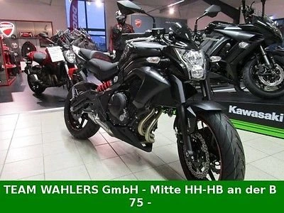 Umbgebautes Motorrad Kawasaki ER-6n Bild 1: Umbgebautes Motorrad Kawasaki ER-6n