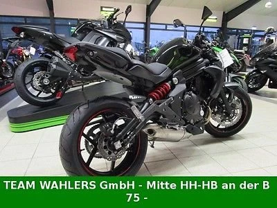 Umbgebautes Motorrad Kawasaki ER-6n Bild 5: Umbgebautes Motorrad Kawasaki ER-6n