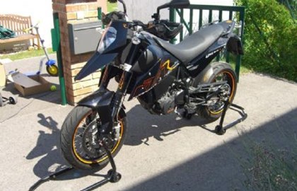 KTM 690 Supermoto Custom Bike KTM 690 Supermoto Custom Bike