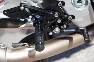 Umbgebautes Motorrad Aprilia Tuono V4 R APRC Bild 4: Umbgebautes Motorrad Aprilia Tuono V4 R APRC
