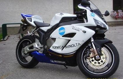 Honda CBR1000RR Fireblade Custom Bike Honda CBR1000RR Fireblade Custom Bike