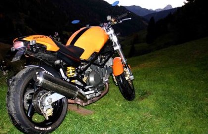 Ducati Monster 900 Custom Bike