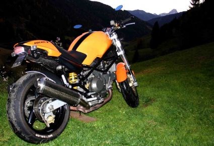 Umgebautes Motorrad Ducati Monster 900 von yellowsnow - Bild 1