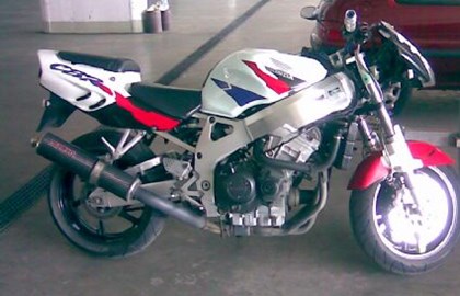 Honda CBR 900 RR Fireblade Custom Bike Honda CBR 900 RR Fireblade Custom Bike