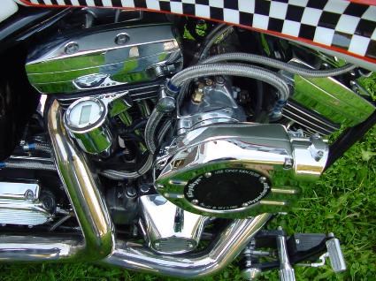 Umgebautes Motorrad Harley-Davidson Softail Custom FXSTC von X-Trem Custombikes - Bild 5 Umgebautes Motorrad Harley-Davidson Softail Custom FXSTC von X-Trem Custombikes - Bild 5