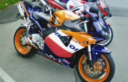 Honda CBR 900 RR Fireblade Custom Bike Honda CBR 900 RR Fireblade Custom Bike