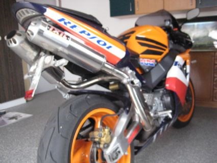 Umgebautes Motorrad Honda CBR 900 RR Fireblade von repsol178 - Bild 2 Umgebautes Motorrad Honda CBR 900 RR Fireblade von repsol178 - Bild 2