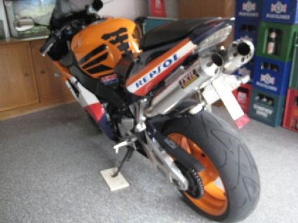 Umgebautes Motorrad Honda CBR 900 RR Fireblade von repsol178 - Bild 6 Umgebautes Motorrad Honda CBR 900 RR Fireblade von repsol178 - Bild 6