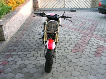 Umgebautes Motorrad Ducati Monster 600 von ibindes6 - Bild 4 Umgebautes Motorrad Ducati Monster 600 von ibindes6 - Bild 4