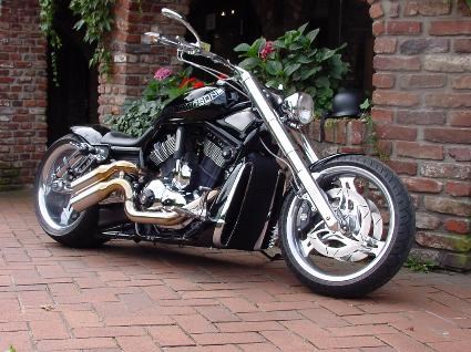 Umgebautes Motorrad Harley-Davidson Night Rod Special VRSCDX von X-Trem Custombikes - Bild 6 Umgebautes Motorrad Harley-Davidson Night Rod Special VRSCDX von X-Trem Custombikes - Bild 6