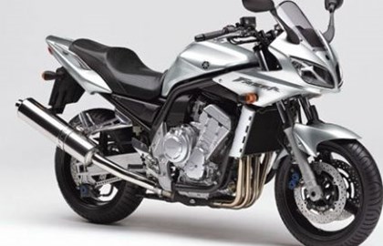 Yamaha FZS 1000 Fazer Custom Bike Yamaha FZS 1000 Fazer Custom Bike