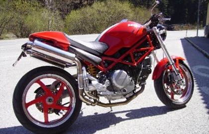 Ducati Monster S2R 800 Custom Bike