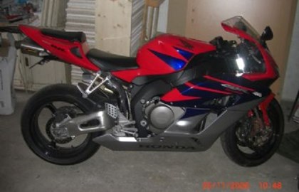 Honda CBR1000RR Fireblade Custom Bike Honda CBR1000RR Fireblade Custom Bike