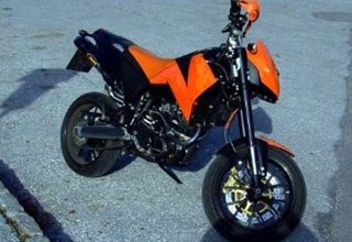 KTM 640 Duke 2 KTM 640 Duke 2