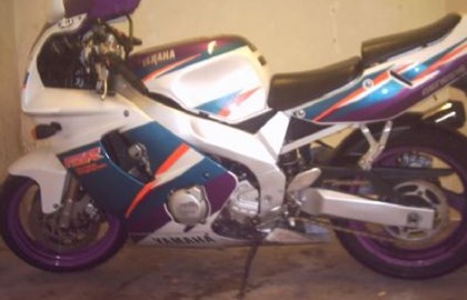 Yamaha FZR 600 R Custom Bike Yamaha FZR 600 R Custom Bike