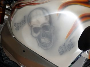 Suzuki GSX-R 1000 Custom Bike Suzuki GSX-R 1000 Custom Bike