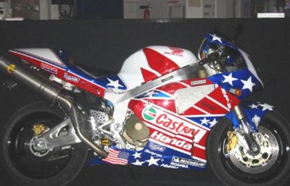 Honda VTR 1000 SP-2 Custom Bike