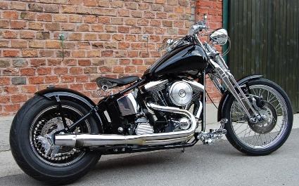 Umgebautes Motorrad Harley-Davidson Custom Bike von HK-Technik Kemeter OG - Bild 2 Umgebautes Motorrad Harley-Davidson Custom Bike von HK-Technik Kemeter OG - Bild 2