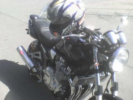 Umgebautes Motorrad Yamaha XJR 1300 SP von adnoh - Bild 5 Umgebautes Motorrad Yamaha XJR 1300 SP von adnoh - Bild 5