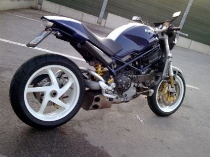 Umgebautes Motorrad Ducati Monster S4R von Charger68 - Bild 2 Umgebautes Motorrad Ducati Monster S4R von Charger68 - Bild 2