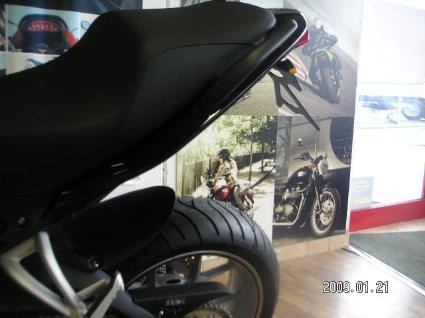 Umgebautes Motorrad Triumph Tiger 1050 von Motorradklinik GmbH - Bild 5 Umgebautes Motorrad Triumph Tiger 1050 von Motorradklinik GmbH - Bild 5