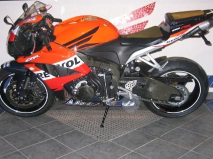 Umgebautes Motorrad Honda CBR600RR von Motorrad Kreiselmeyer GmbH - Bild 6 Umgebautes Motorrad Honda CBR600RR von Motorrad Kreiselmeyer GmbH - Bild 6