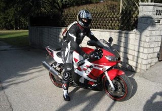 Yamaha YZF-R6 Yamaha YZF-R6
