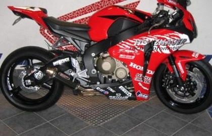 Honda CBR1000RR Fireblade Custom Bike Honda CBR1000RR Fireblade Custom Bike