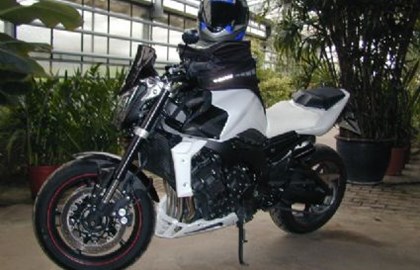 Yamaha FZ1 Custom Bike