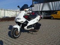 Umgebautes Motorrad Yamaha FZ1 von Cati - Bild 6