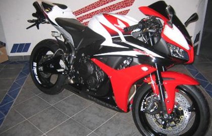 Honda CBR600RR Custom Bike Honda CBR600RR Custom Bike