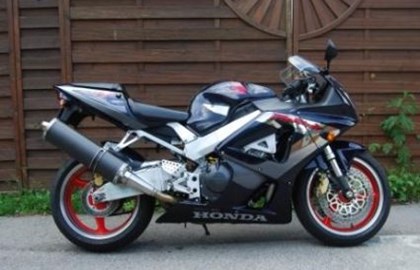 Honda CBR 900 RR Fireblade Custom Bike Honda CBR 900 RR Fireblade Custom Bike
