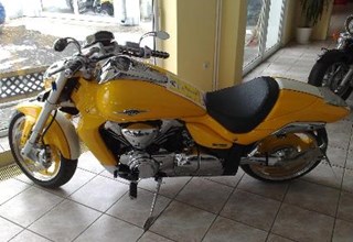 Suzuki Intruder M1800R2