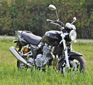 Umgebautes Motorrad Yamaha XJR 1300 von omasteel - Bild 2 Umgebautes Motorrad Yamaha XJR 1300 von omasteel - Bild 2
