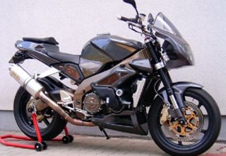 Aprilia RSV 1000 Tuono Aprilia RSV 1000 Tuono