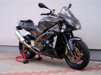 Umgebautes Motorrad Aprilia RSV 1000 Tuono von wolfxx - Bild 2 Umgebautes Motorrad Aprilia RSV 1000 Tuono von wolfxx - Bild 2